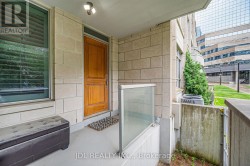 TH07 - 761 BAY STREET  Toronto, ON M5G 2R2
