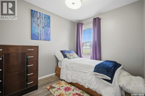 738 K Avenue S, Saskatoon, SK 