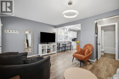 738 K Avenue S, Saskatoon, SK 