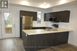 322 - 781 CLARE AVENUE  Welland (N. Welland), ON L3C 0K1