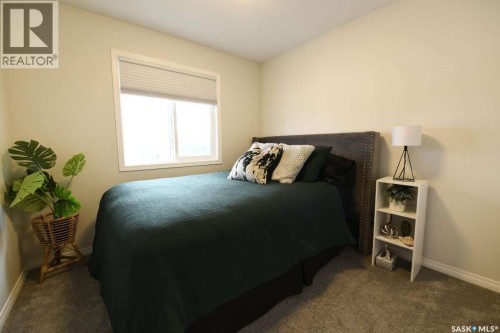 5109 E Buckingham Drive, Regina, SK 