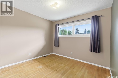 9 Dunn Place, Regina, SK 