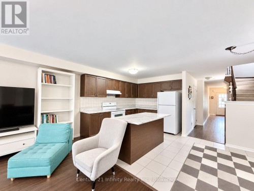 2339 DRESS CIRCLE CRESCENT , Oshawa (Windfields), Ontario L1L 0L8 5