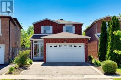 116 JAIMIE ROAD  Vaughan, ON L4J 6A5