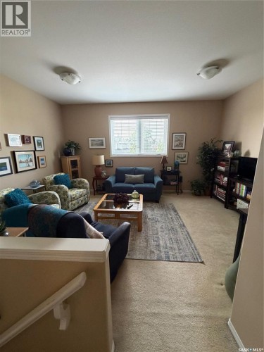 121 445 Bayfield Crescent, Saskatoon, SK 