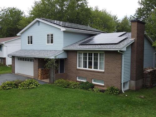 4 Maple Crescent, Lantz, NS 