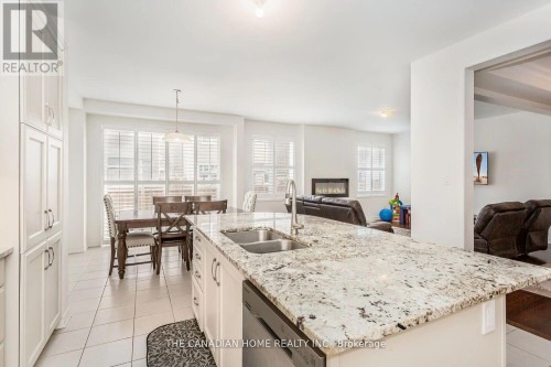 1261 Rose Way, Milton, ON 