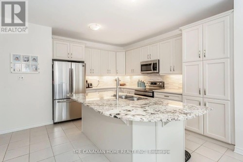 1261 Rose Way, Milton, ON 