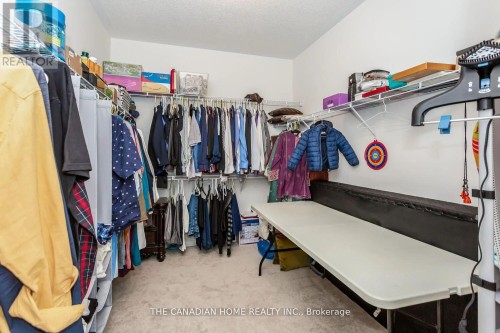 1261 Rose Way, Milton, ON 