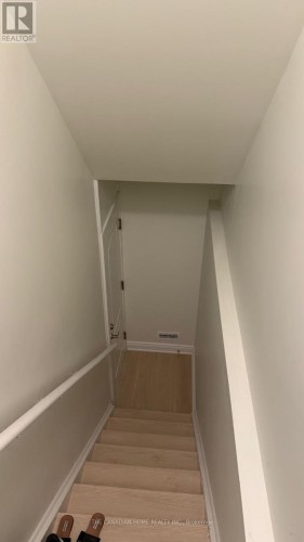 1261 Rose Way, Milton, ON 