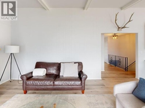 2440 Jenkinson Road, Powell River, BC 