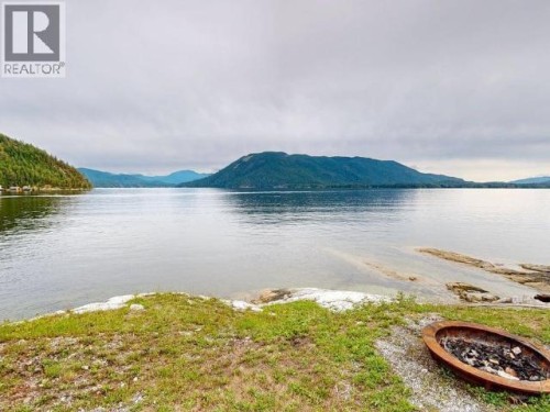 2440 Jenkinson Road, Powell River, BC 