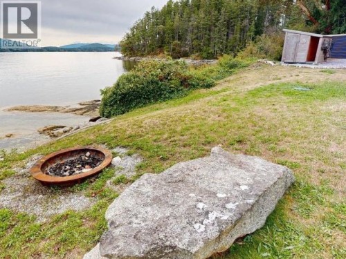 2440 Jenkinson Road, Powell River, BC 