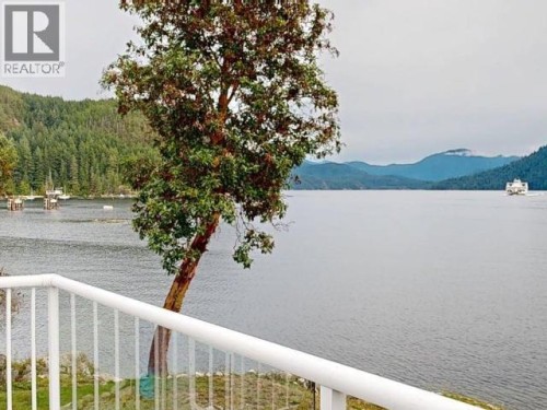 2440 Jenkinson Road, Powell River, BC 