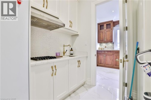 1511 Broadmoor Avenue, Mississauga, ON 