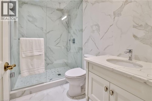 1511 Broadmoor Avenue, Mississauga, ON 