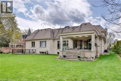 1511 Broadmoor Avenue, Mississauga, ON 