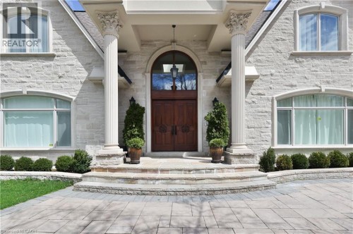 1511 Broadmoor Avenue, Mississauga, ON 