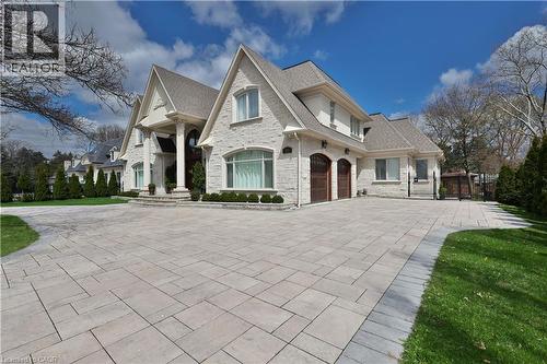 1511 Broadmoor Avenue, Mississauga, ON 