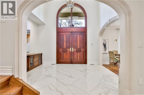 1511 Broadmoor Avenue, Mississauga, ON 