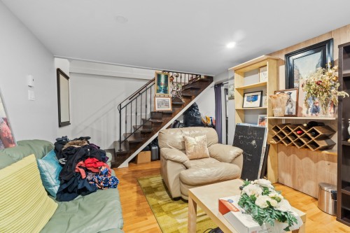 Family Room - 11016  - 11018 Boul. Ste-Gertrude, Montréal (Montréal-Nord), QC 