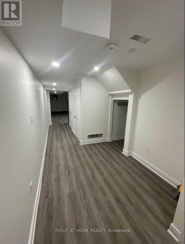 BASEMENT - 264 ROBERT PARKINSON DRIVE , Brampton, Ontario L7A 3Y2 3