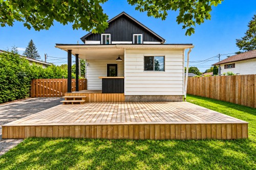 Balcon - 340 Rue Catherine, Lachute, QC 