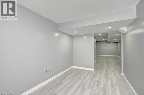 103 Blackbird Circle, Cambridge, ON 