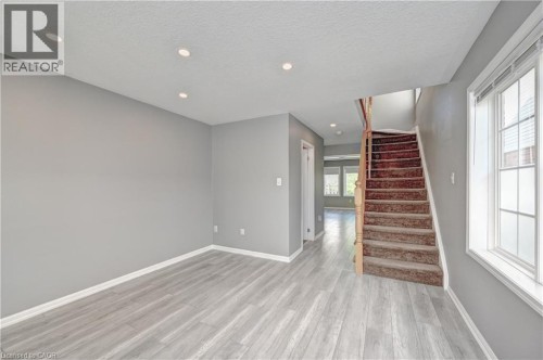 103 Blackbird Circle, Cambridge, ON 