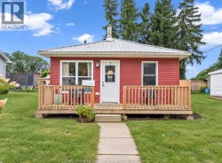 309 ERIEVIEW STREET Kingsville, ON N9Y 1M4