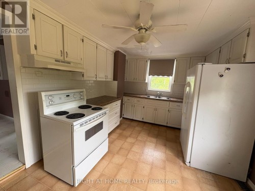 2591 TRULLS ROAD , Clarington, Ontario L1E 2N3 5