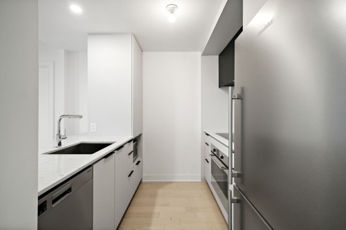 Kitchen - 2418-60 Rue De L'Éclipse, Brossard, QC 