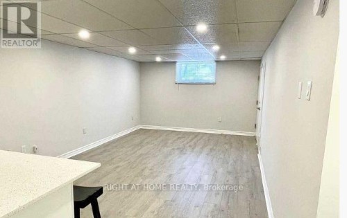 5 Wanita Road, Mississauga, ON 