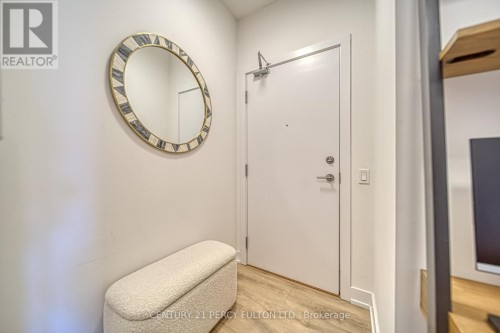 312 - 128 FAIRVIEW MALL DRIVE , Toronto, Ontario M2J 0E8 3