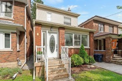 141 HUMBERCREST BOULEVARD Toronto, ON M6S 4L4
