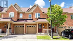 46 EDWIN PEARSON STREET Aurora, ON L4G 0S1