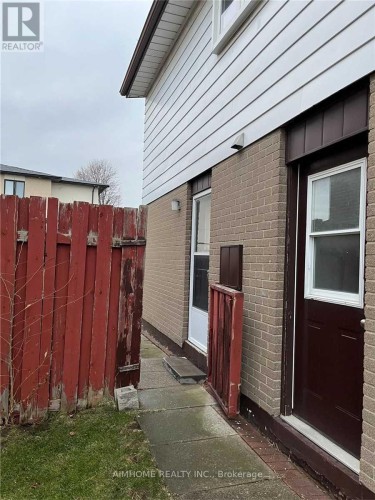 6 HAVENVIEW ROAD , Toronto, Ontario M1S 3A2 2