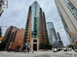 505 - 445 LAURIER AVENUE W Ottawa, ON K1R 0A2