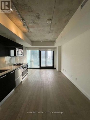 2005 - 224 KING STREET W , Toronto, Ontario M5H 0A6 3