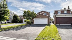 3 MONTAGUE PLACE Toronto, ON M1W 3V5