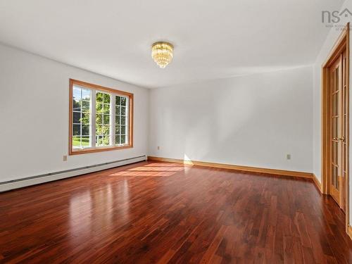 2 Huxley Close, Halifax, NS 