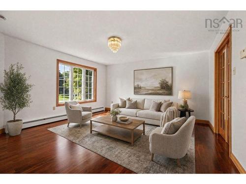 2 Huxley Close, Halifax, NS 