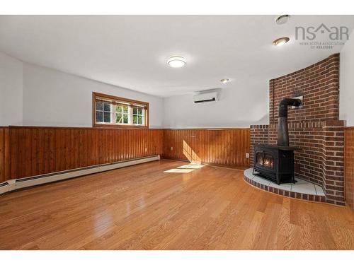 2 Huxley Close, Halifax, NS 