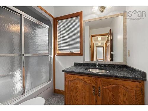 2 Huxley Close, Halifax, NS 