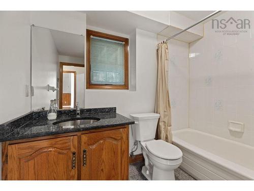 2 Huxley Close, Halifax, NS 