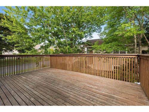 2 Huxley Close, Halifax, NS 