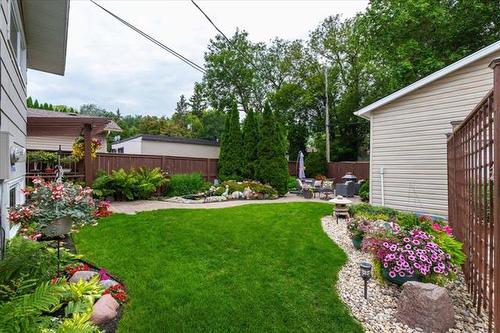 49 Glenthorne Cr, Winnipeg, MB 