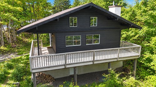 5407 Rue du Beau-Vallon  Val-Morin, QC J0T 2R0