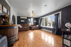 Salon - 