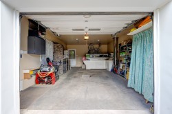 Garage - 